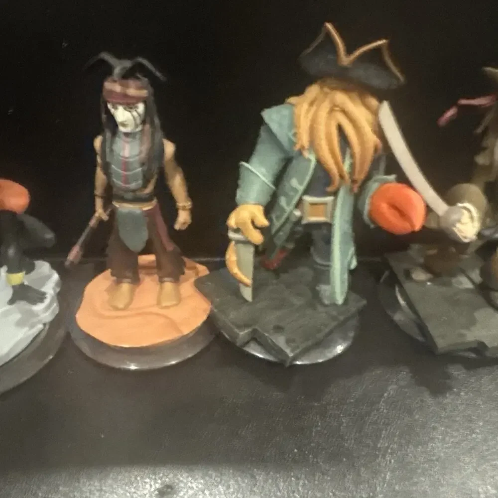 Disney Infinity Marvel & Pirates Figure Lot Black Widow Jack Sparrow Toy